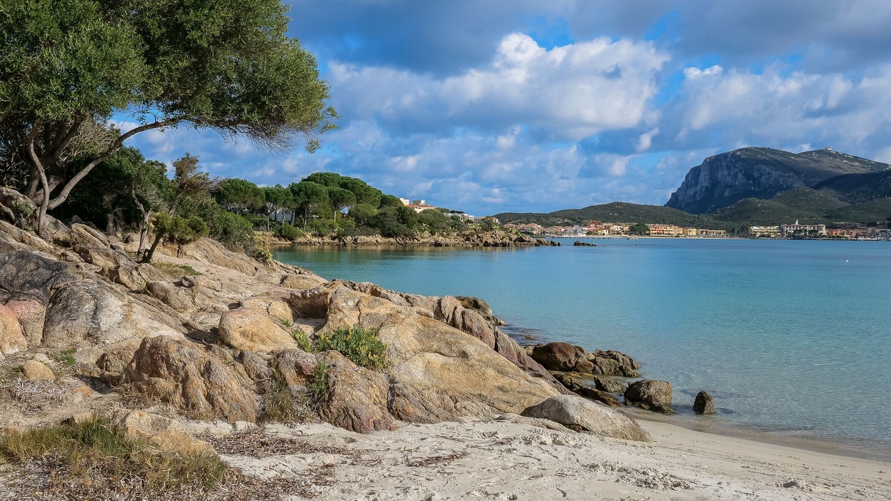 Photo of Others in Baia Caddinas