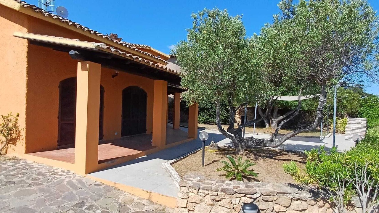 Photo of Outdoor in San Teodoro City Centre