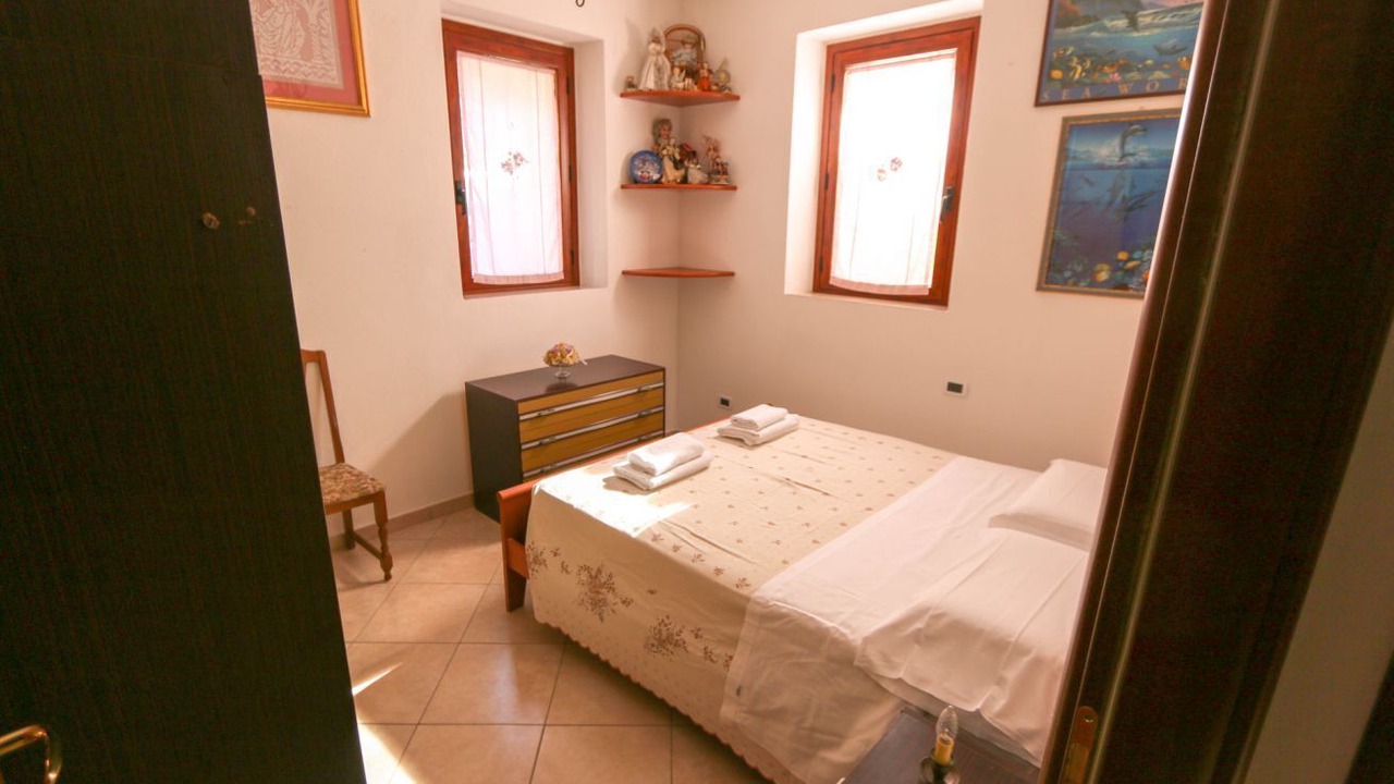 Photo of Bedroom in Oliena