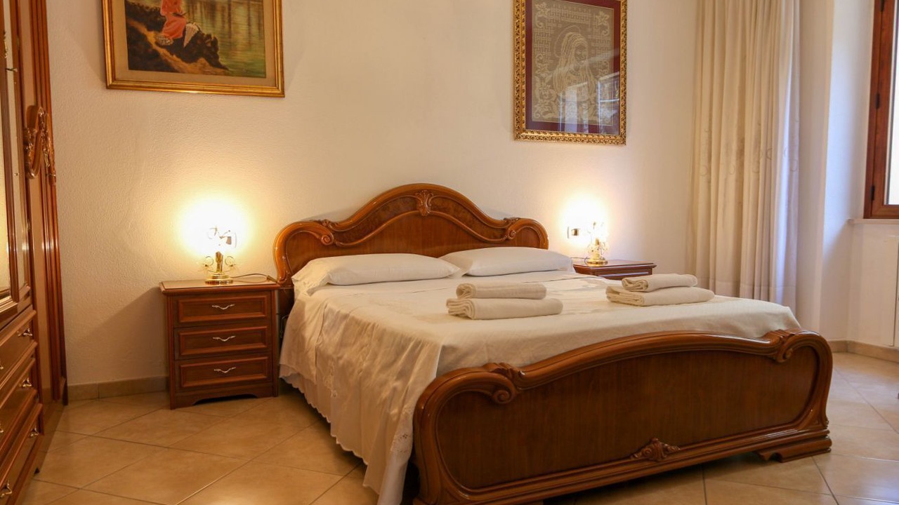 Photo of Bedroom in Oliena