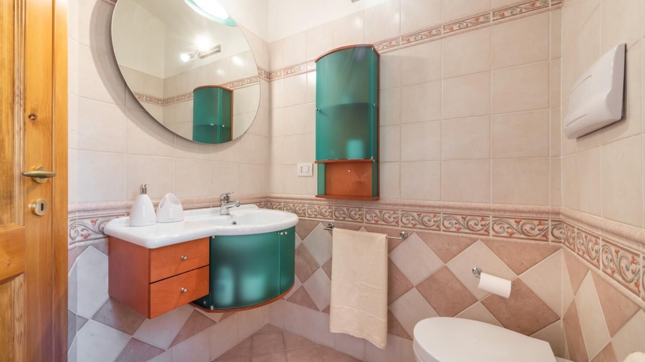 Photo of Bathroom in Cala Gonone