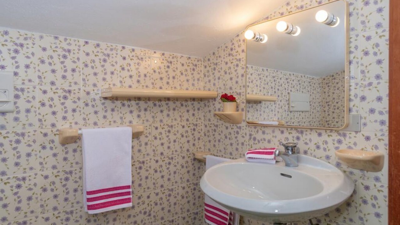 Photo of Bathroom in Golfo di Marinella
