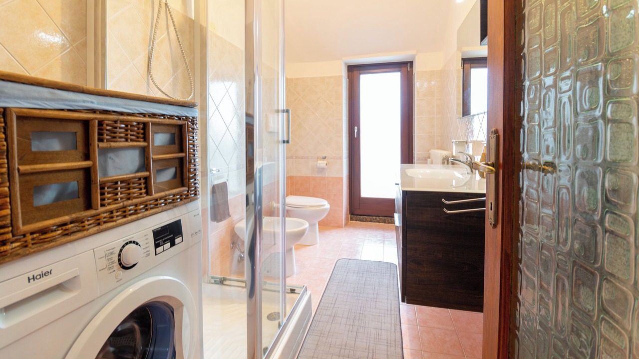 Photo of Bathroom in Nuoro