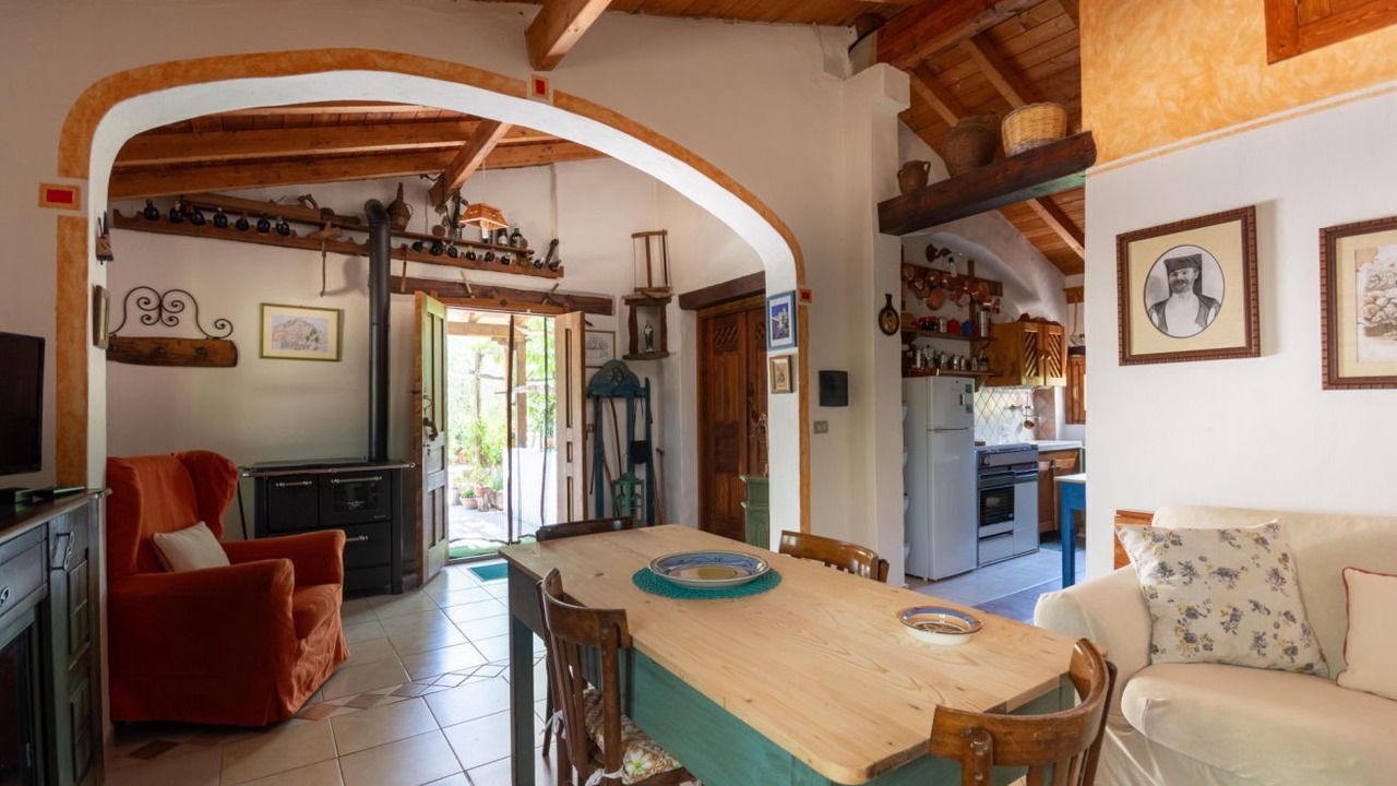 Photo of Livingroom in Oliena