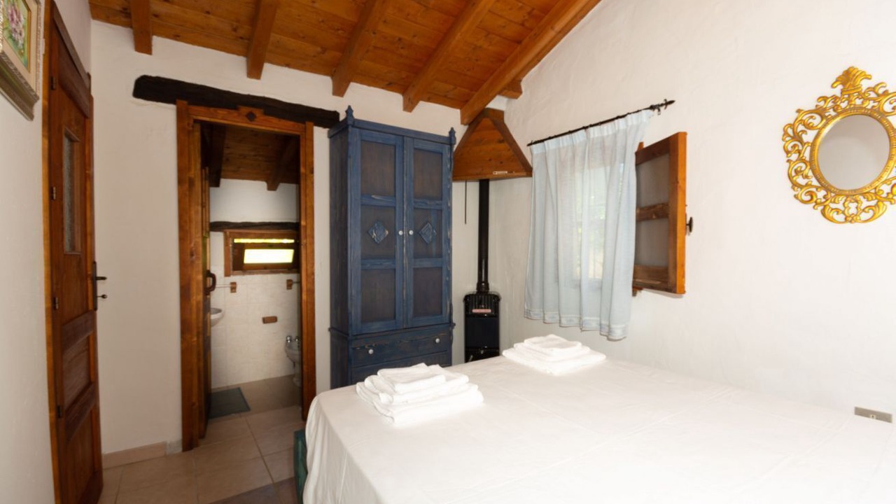 Photo of Bedroom in Oliena