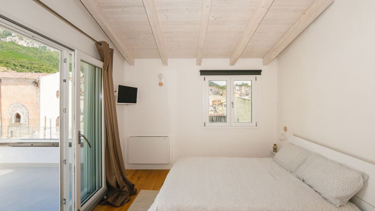 Photo of Bedroom in Oliena
