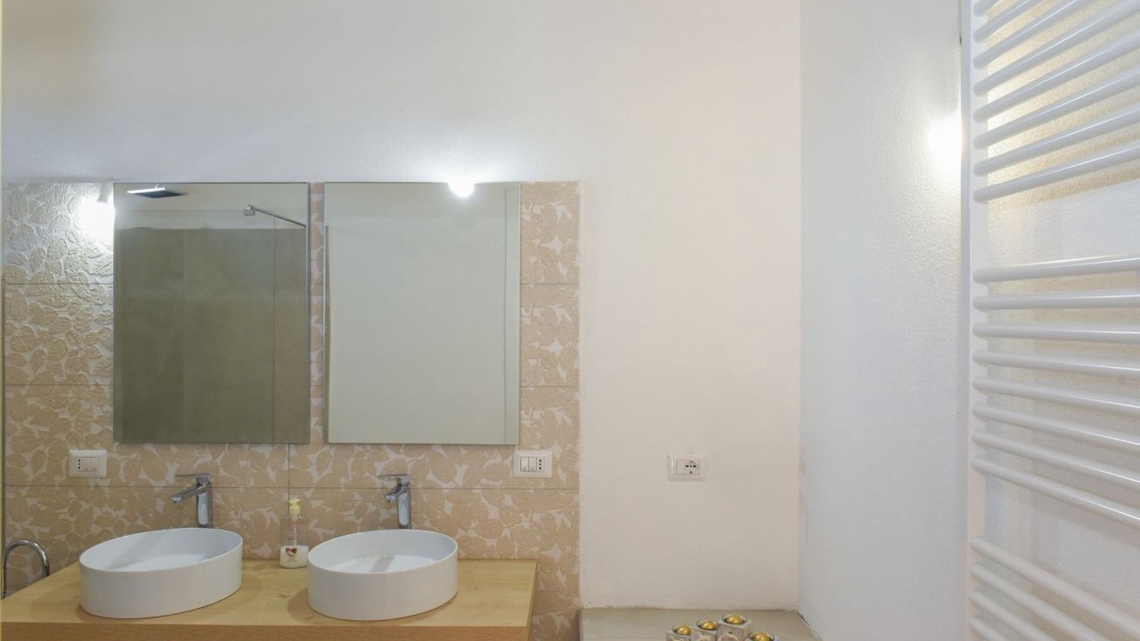 Photo of Bathroom in Oliena