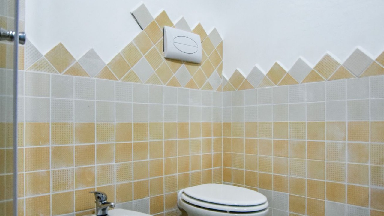 Photo of Bathroom in Oliena