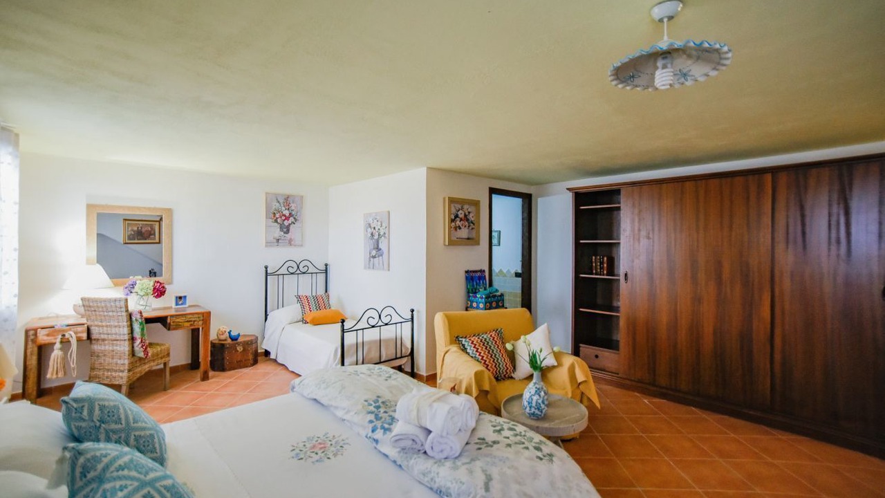 Photo of Bedroom in Oliena