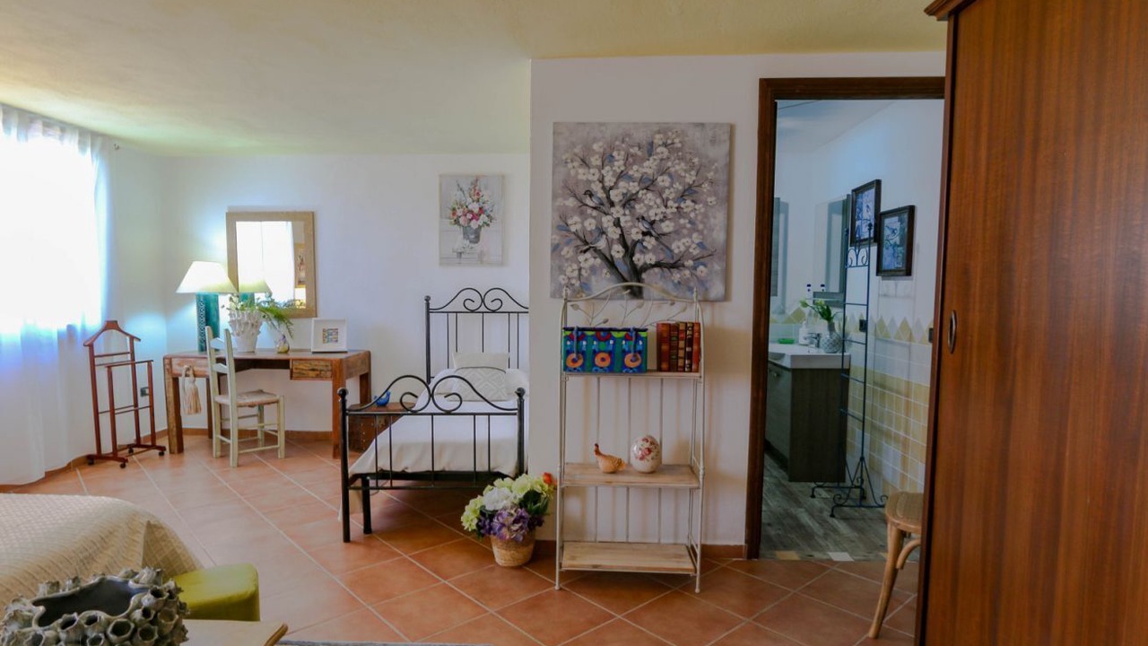Photo of Bedroom in Oliena