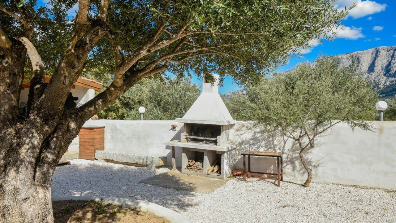 Photo of Patio Balcony in Oliena