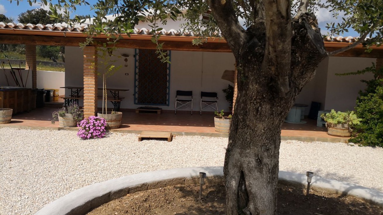 Photo of Patio Balcony in Oliena