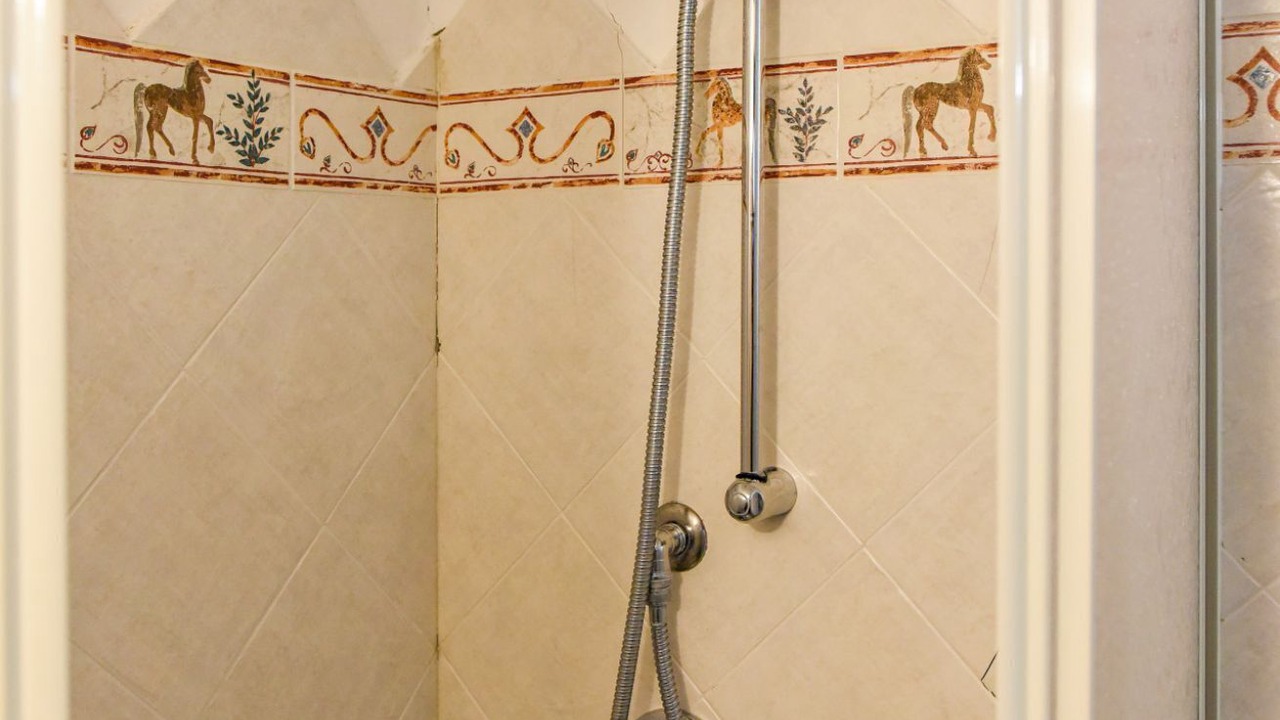 Photo of Bathroom in Oliena
