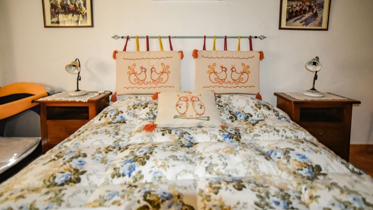 Photo of Bedroom in Oliena