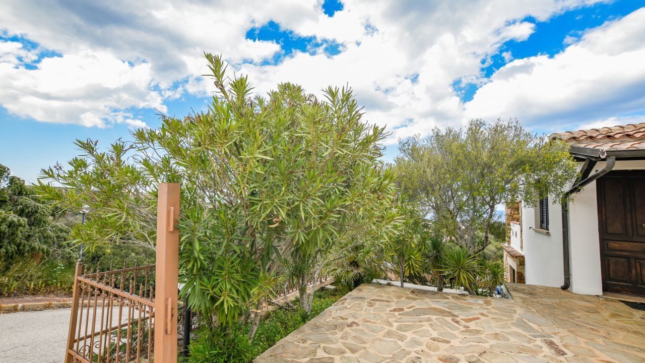 Photo of Outdoor in Tiriddo