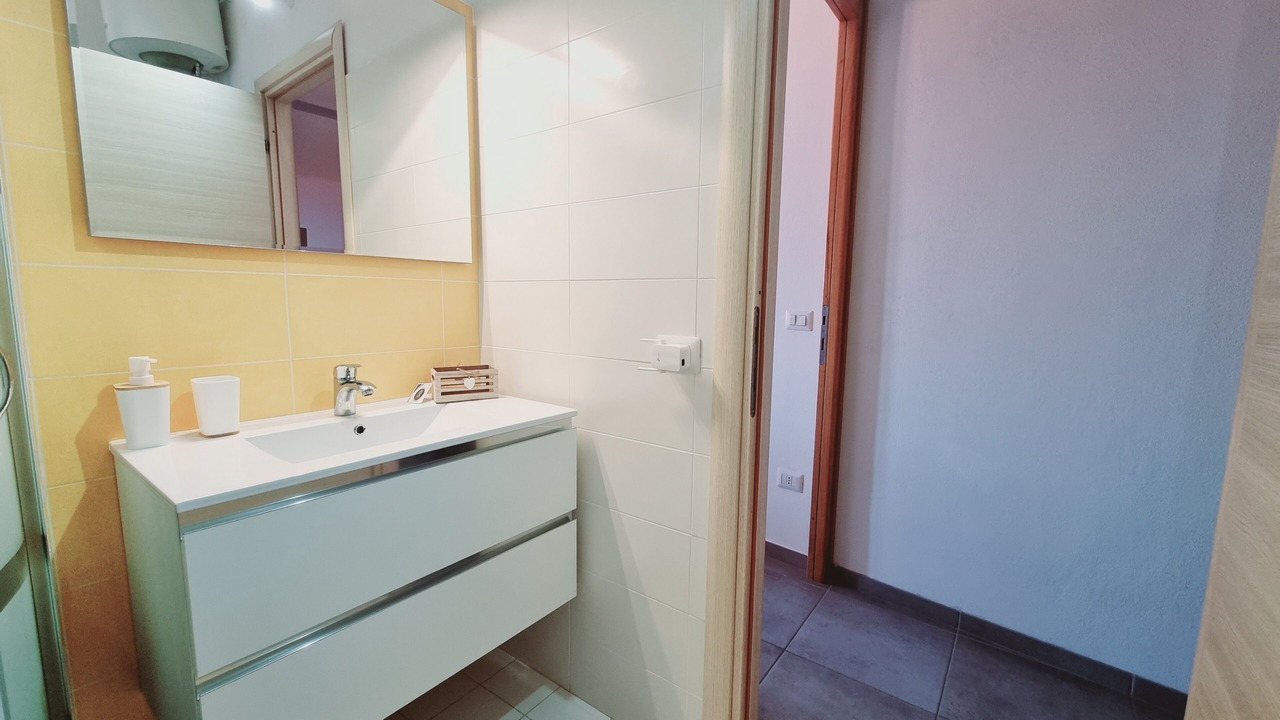 Photo of Bathroom in Cabras