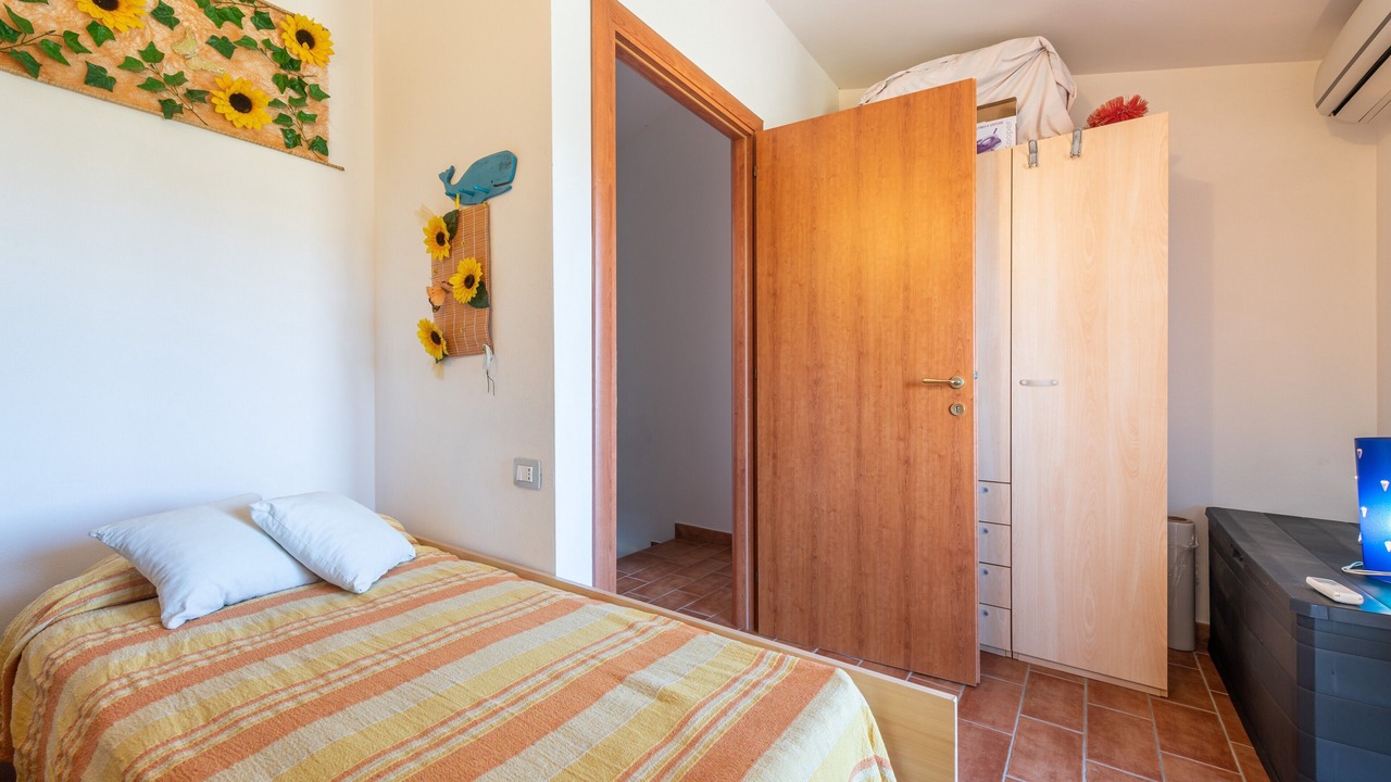 Photo of Bedroom in Calasetta