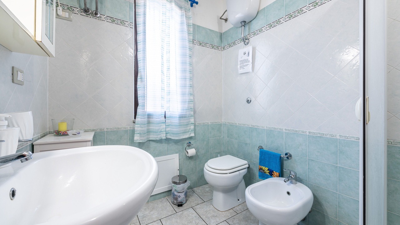 Photo of Bathroom in Calasetta