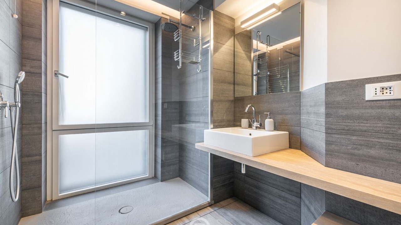 Photo of Bathroom in Poetto