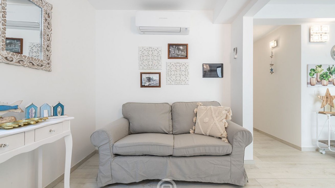 Photo of Livingroom in Marina District