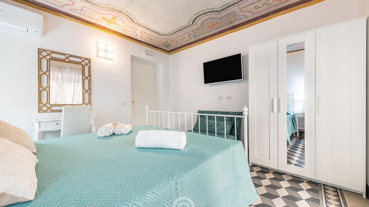Photo of Bedroom in Marina District
