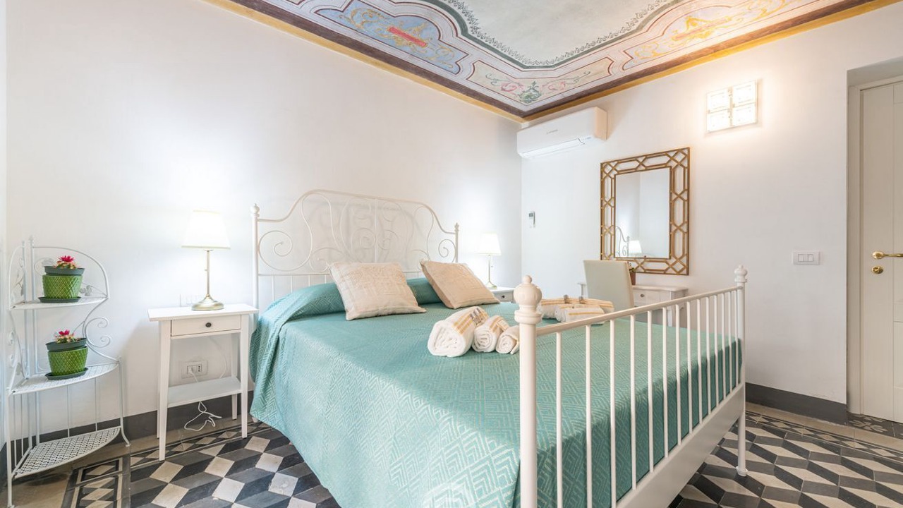 Photo of Bedroom in Marina District