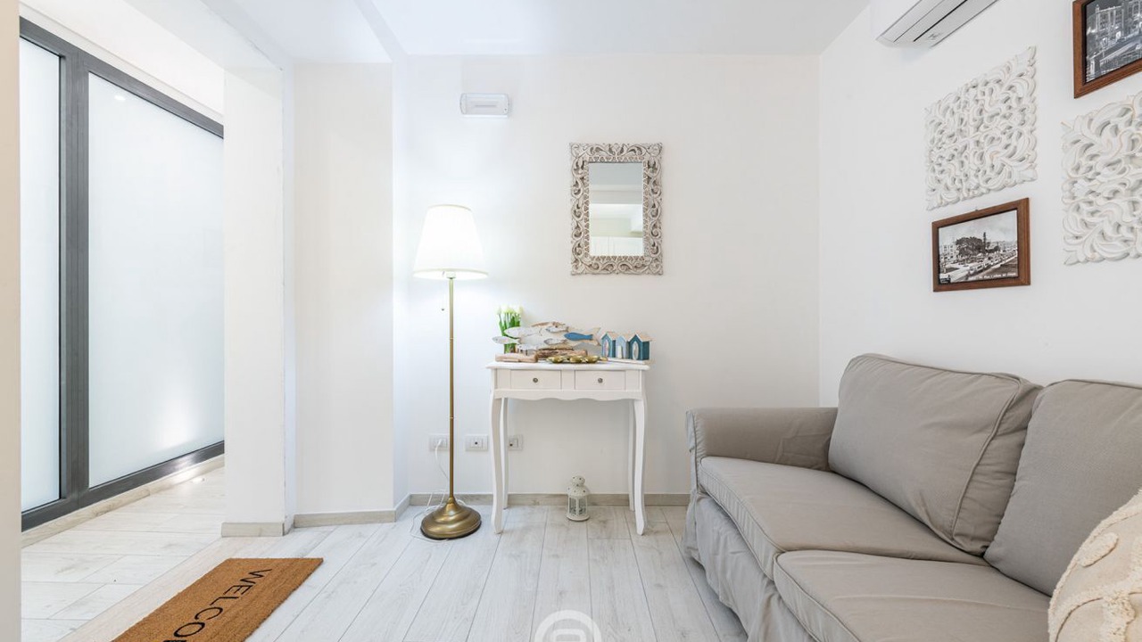 Photo of Livingroom in Marina District