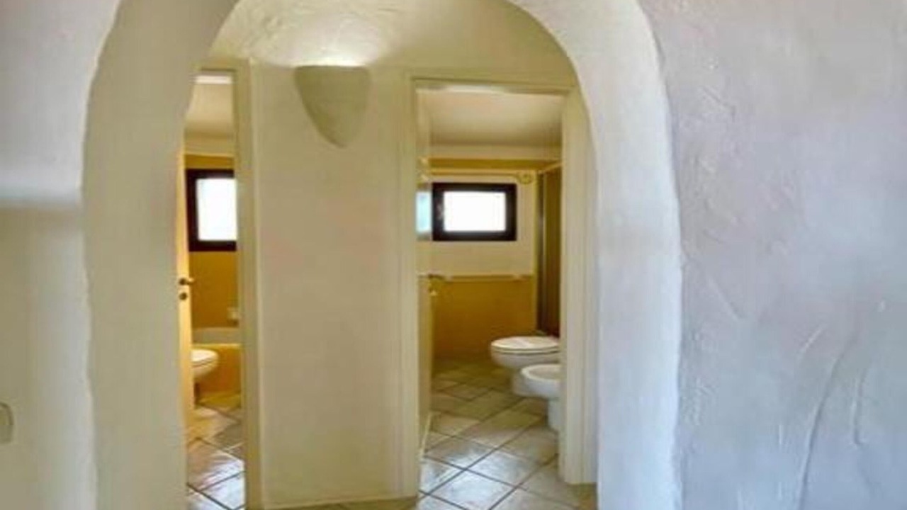 Photo of Bathroom in Baja Sardinia
