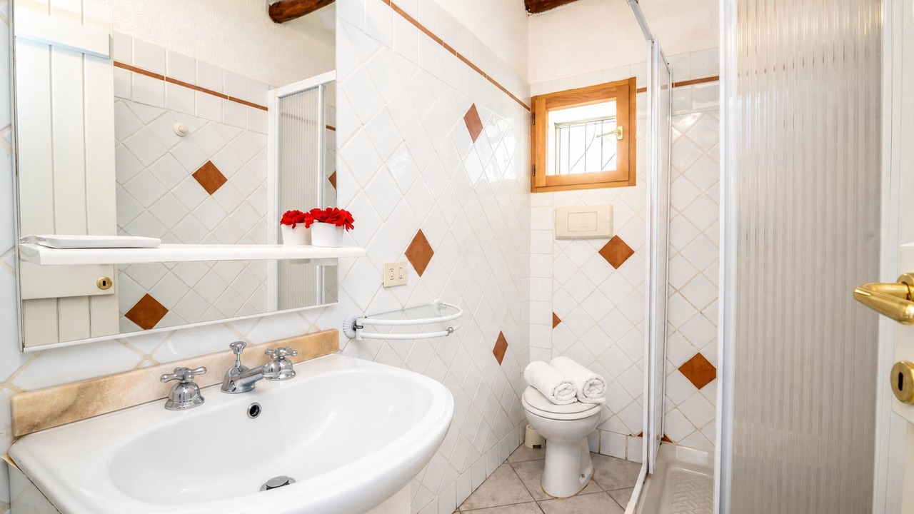 Photo of Bathroom in Golfo di Marinella