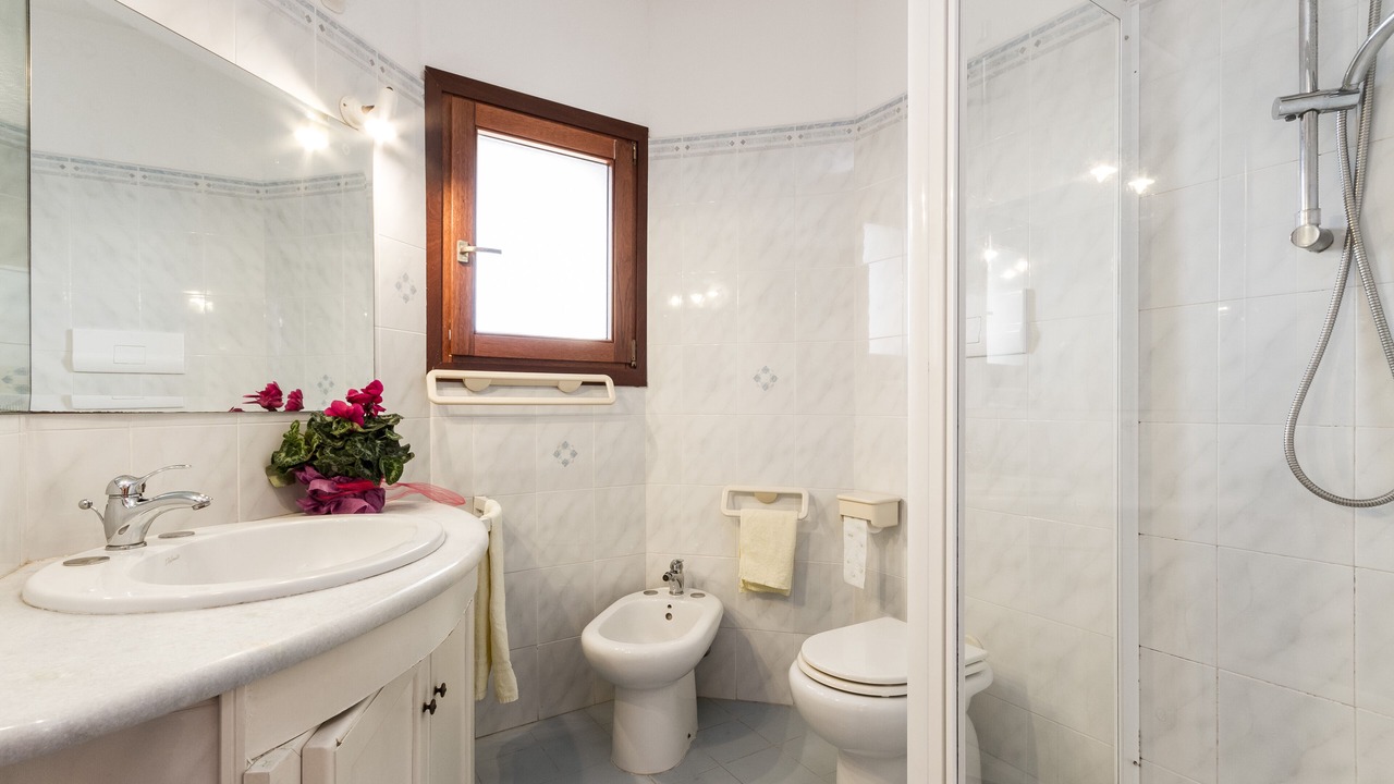 Photo of Bathroom in Porto Taverna