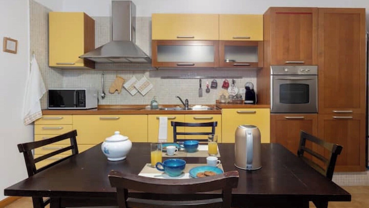 Photo of Kitchen in Historic Castle District