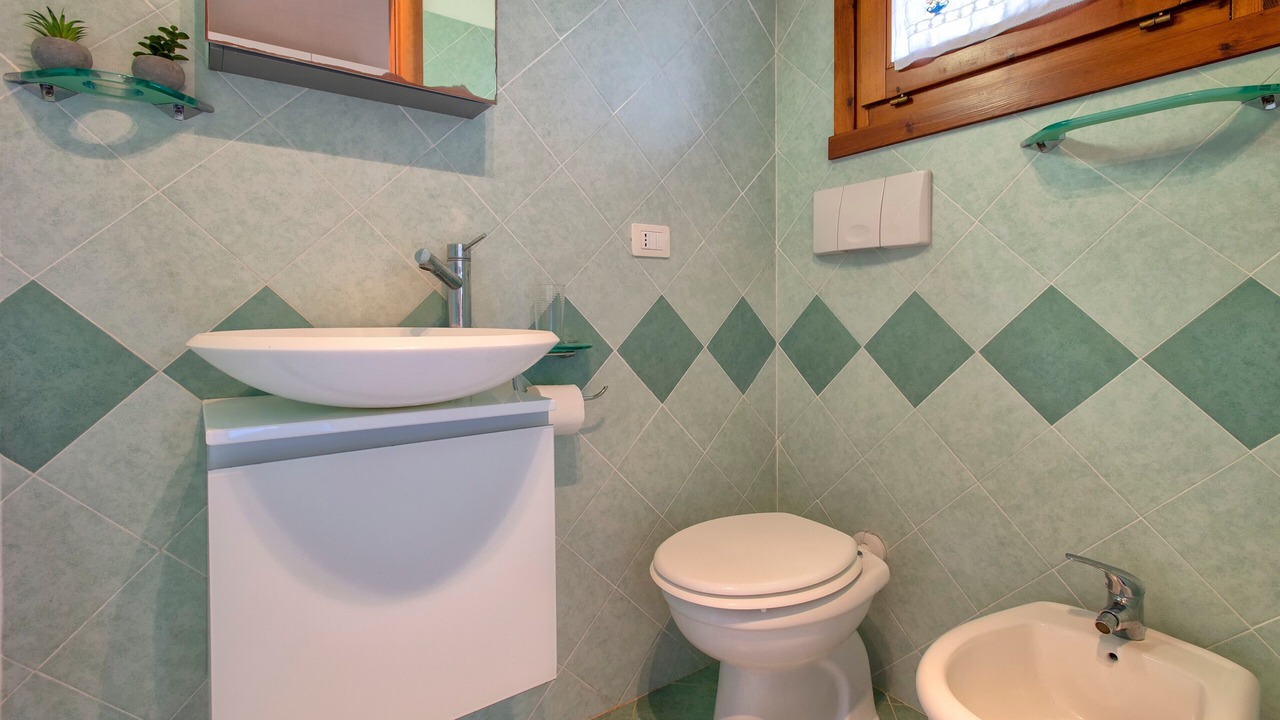 Photo of Bathroom in Badesi