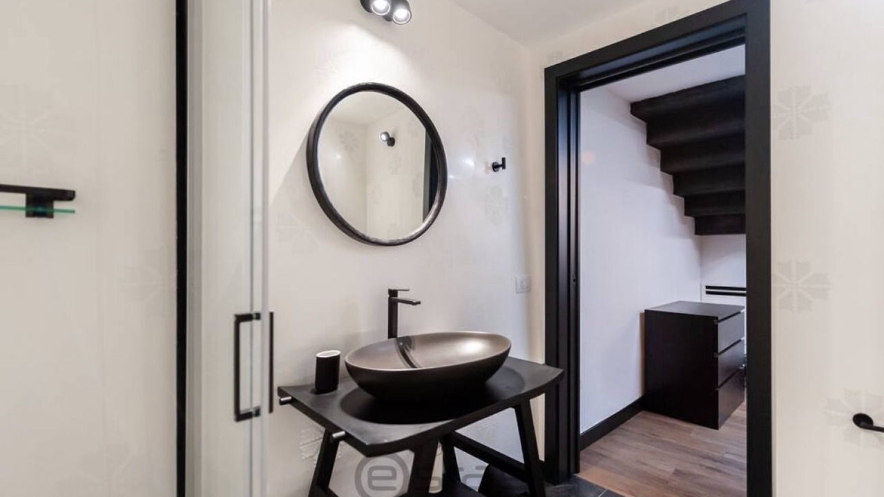 Photo of Bathroom in Historic Castle District