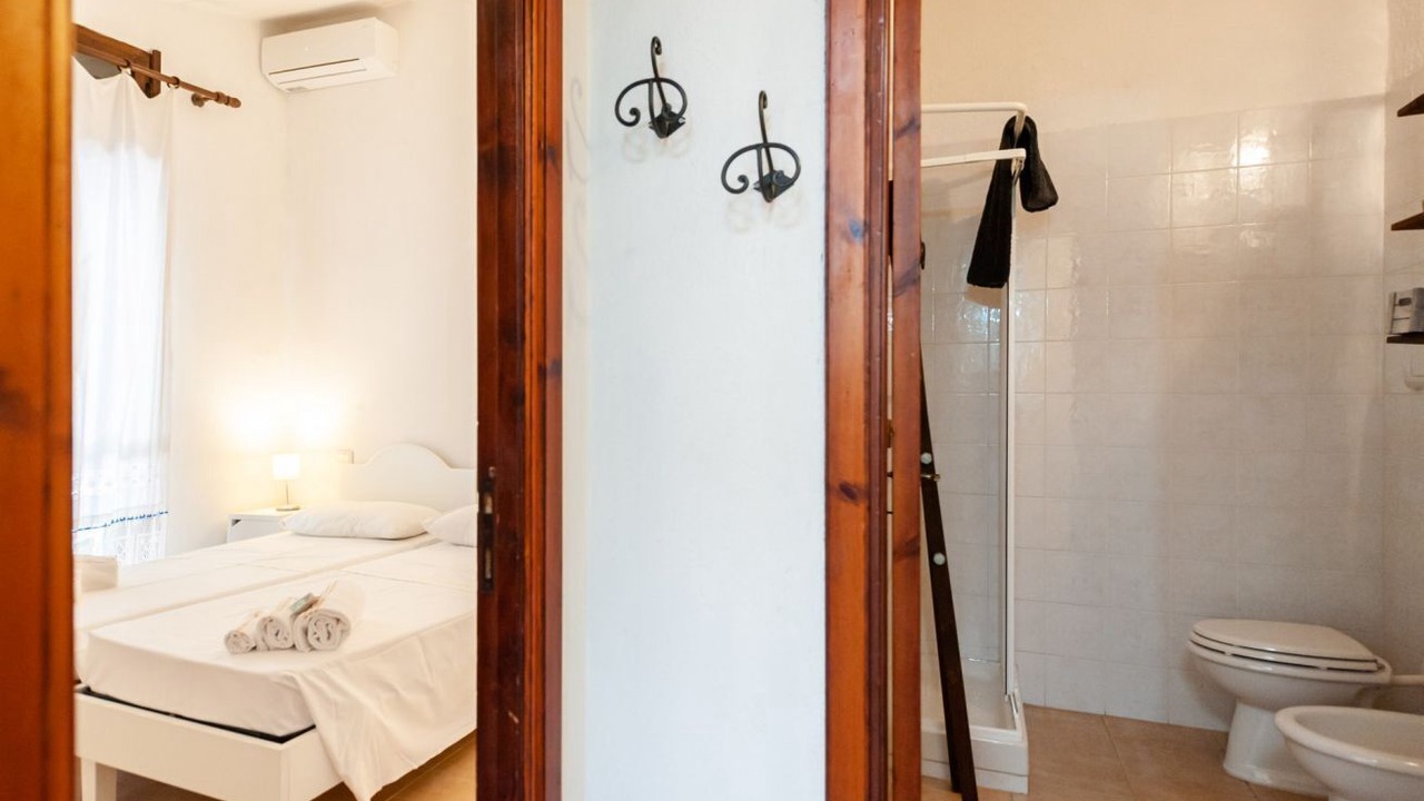 Photo of Bathroom in Geremeas