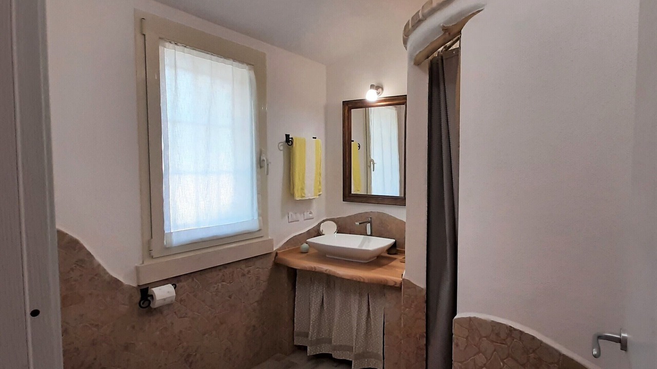 Photo of Bathroom in Orosei