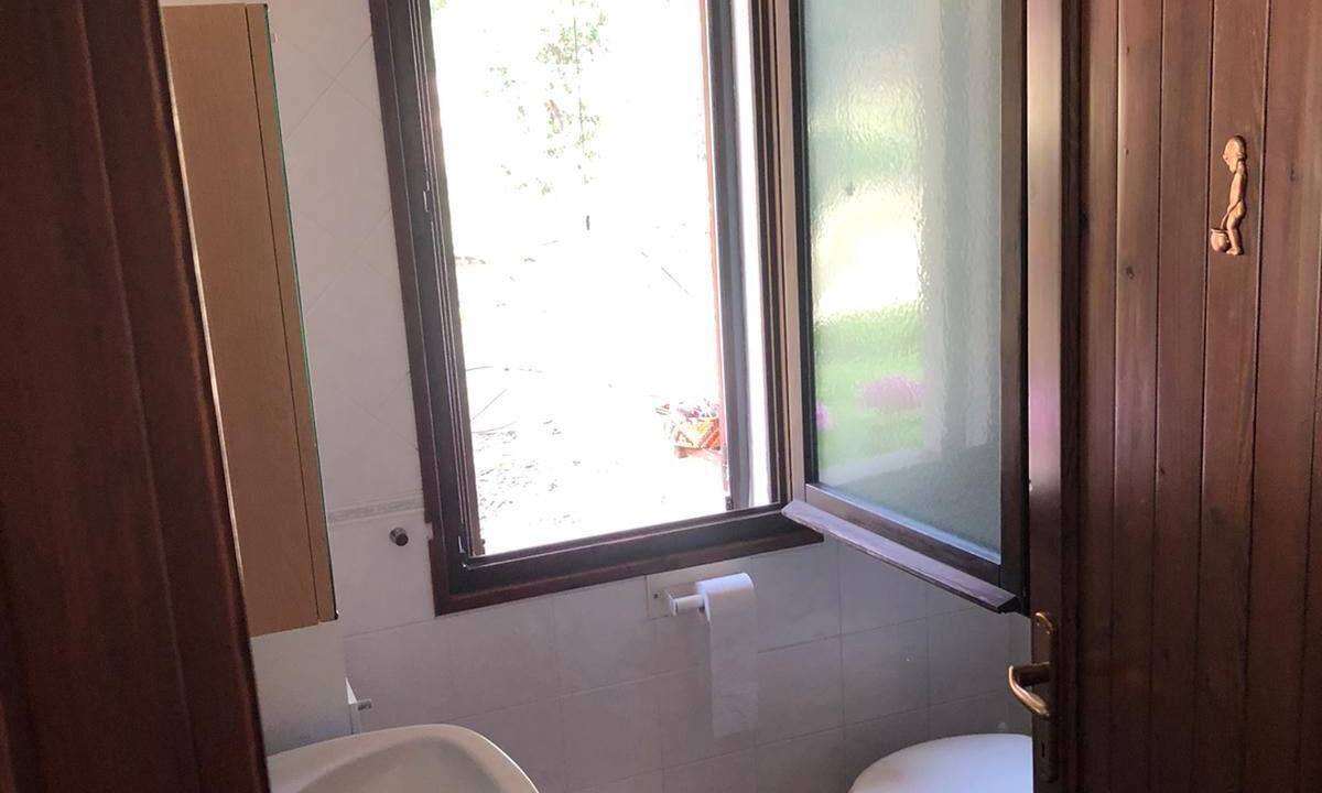 Photo of Bathroom in Campulongu