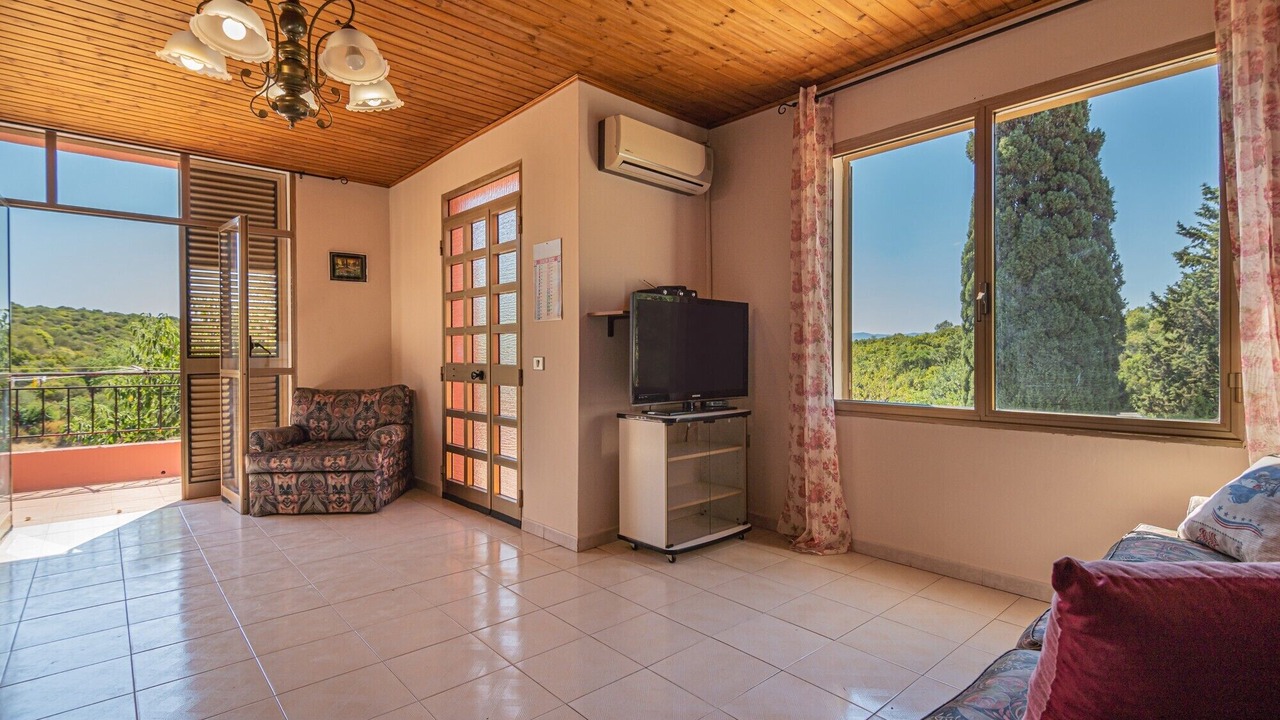 Photo of Livingroom in Iglesias Historic Centre