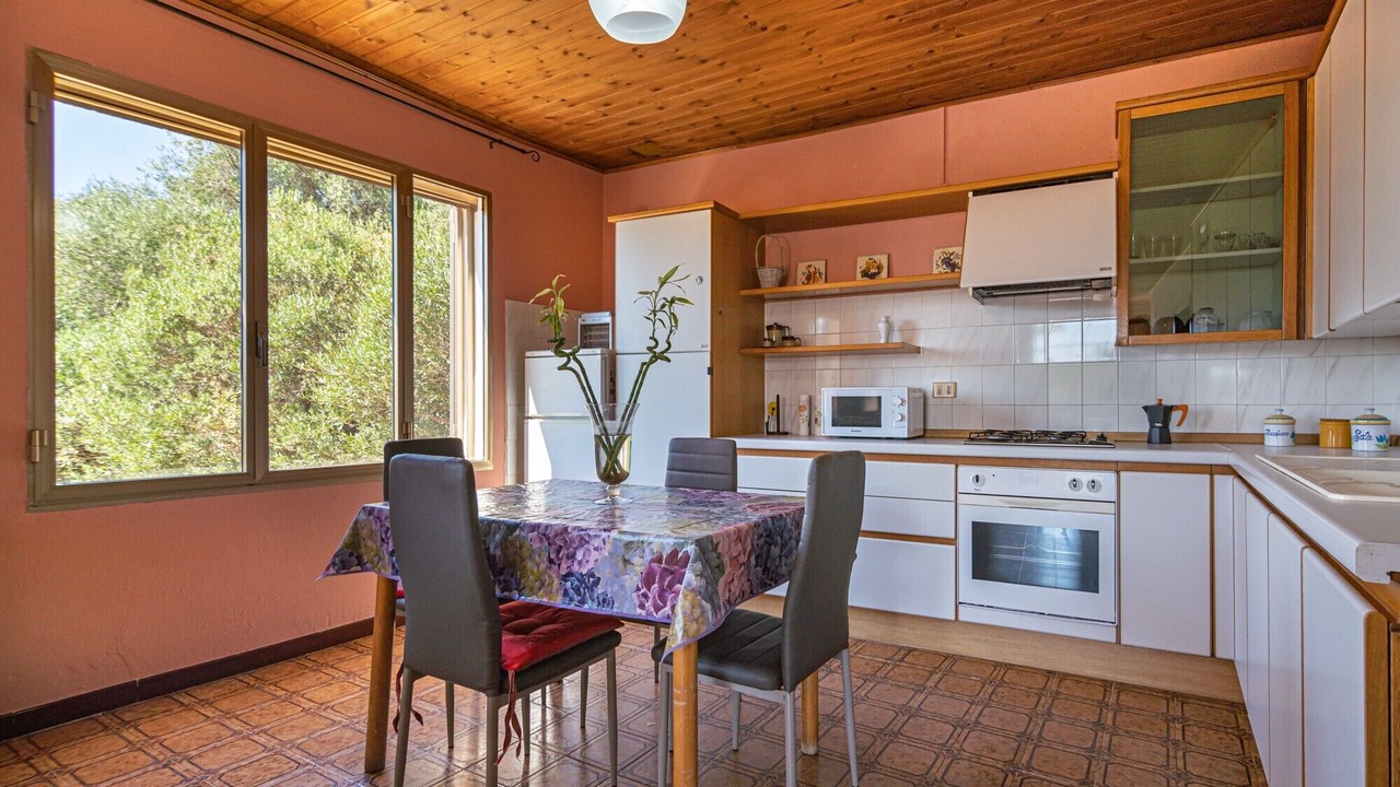 Photo of Kitchen in Iglesias Historic Centre