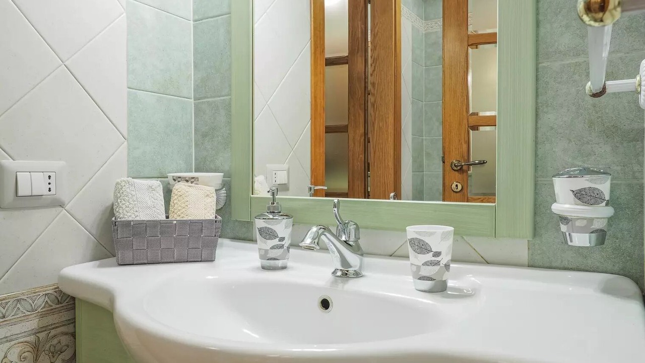 Photo of Bathroom in Olbia City Centre
