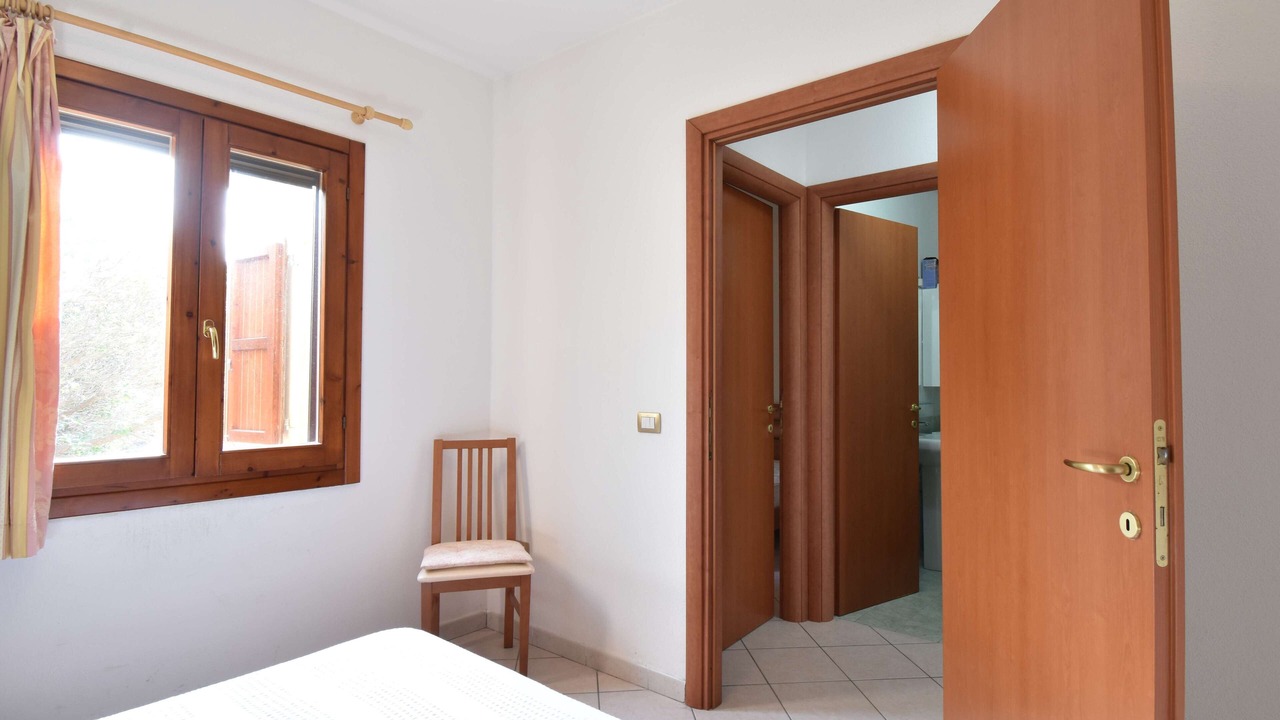 Photo of Bedroom in Rena Majore
