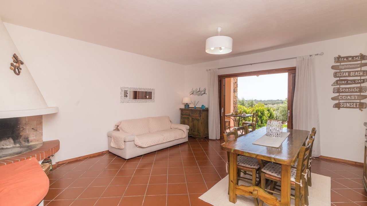 Photo of Livingroom in Monte Petrosu