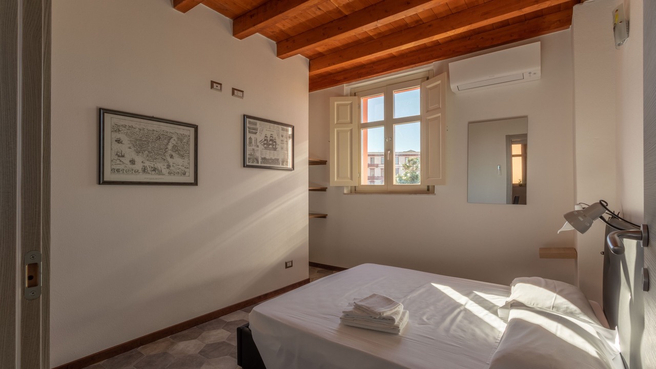 Photo of Bedroom in Oristano Historic Centre
