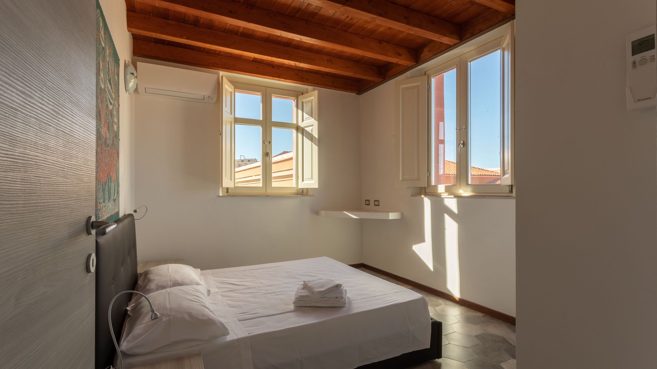 Photo of Bedroom in Oristano Historic Centre