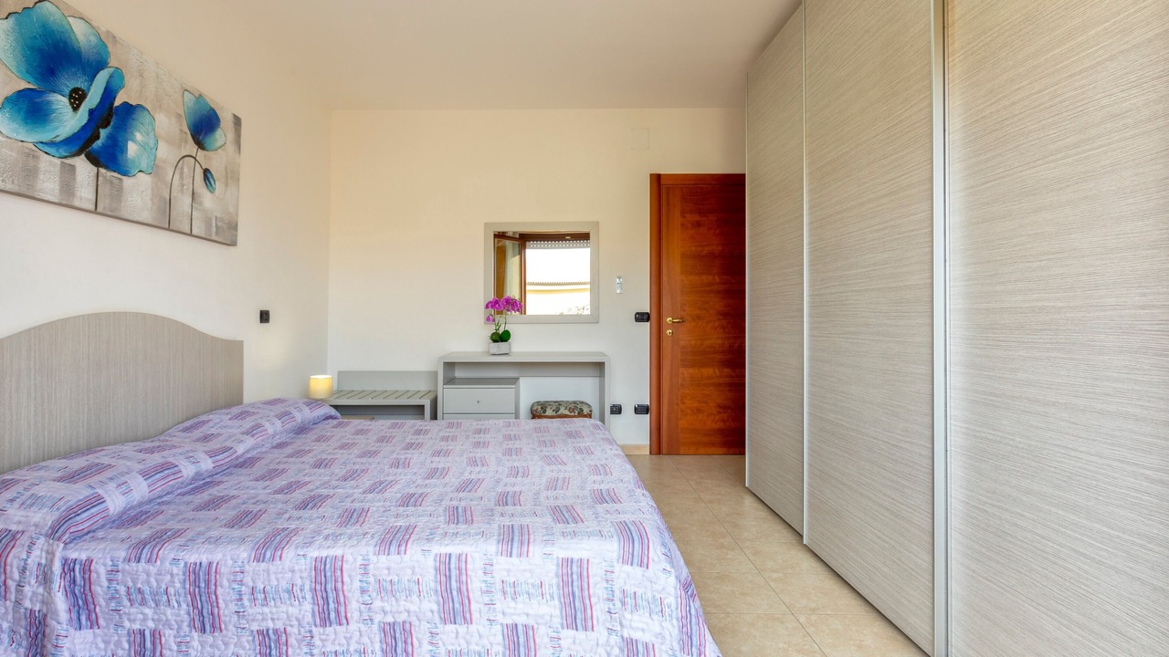 Photo of Bedroom in Lido