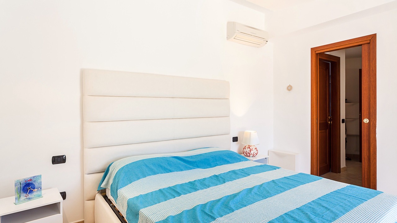 Photo of Bedroom in Porto San Paolo