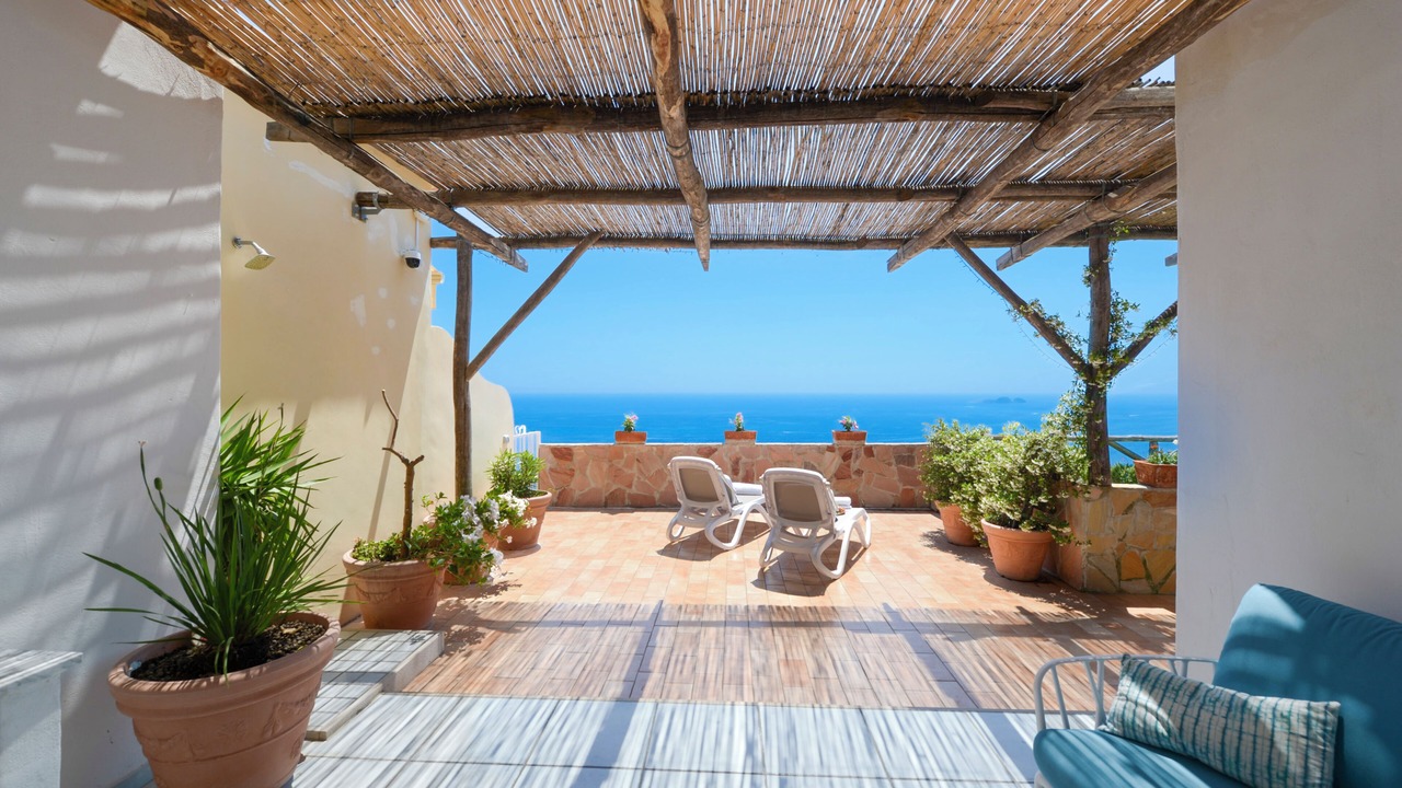 Photo of Patio Balcony in Montepertuso