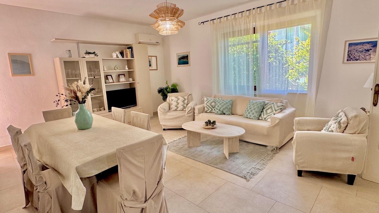 Photo of Livingroom in Palau