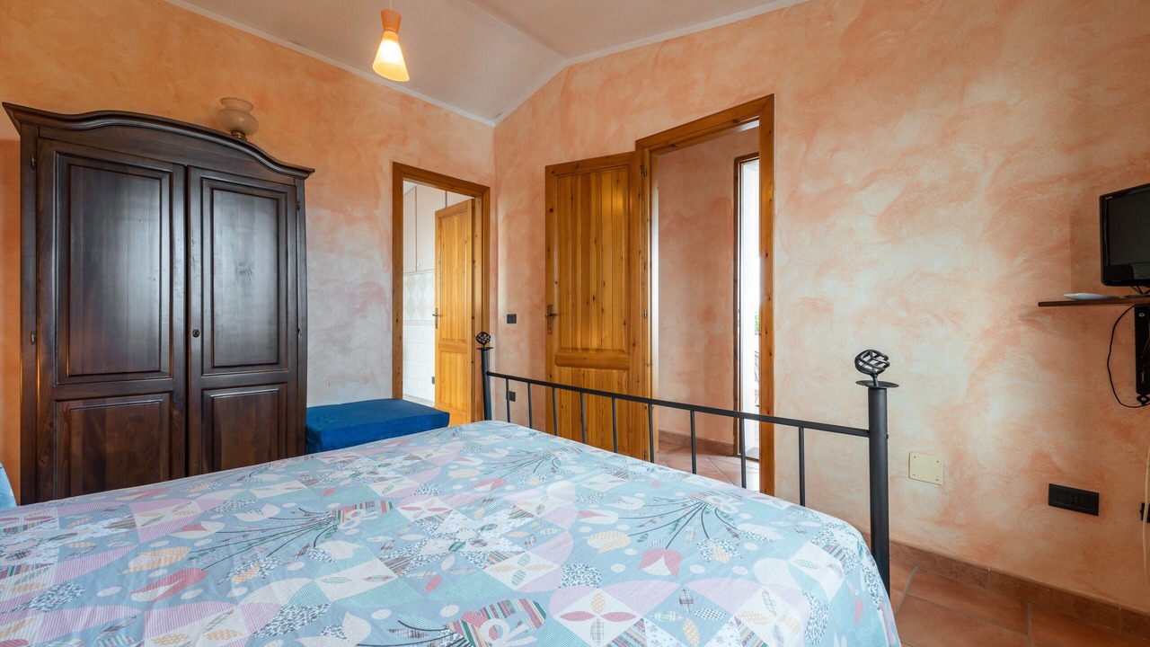 Photo of Bedroom in Calasetta