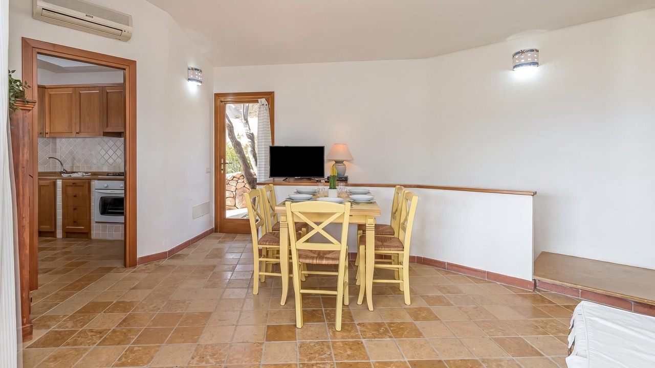 Photo of Bedroom in Baia Caddinas