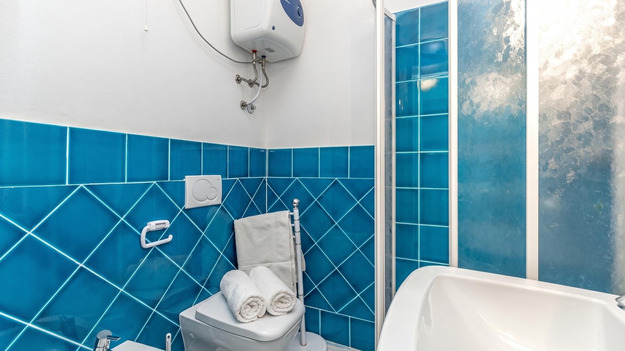 Photo of Bathroom in Baia Caddinas